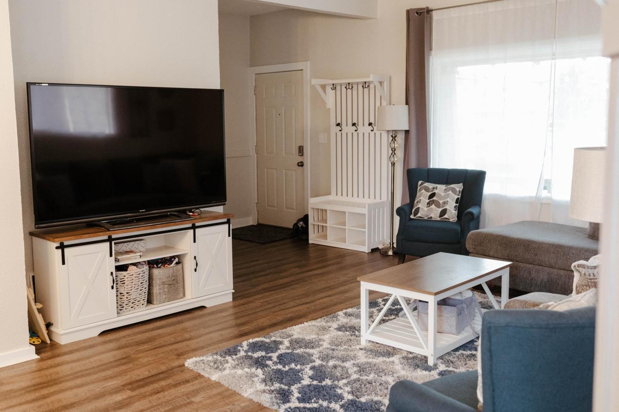 Central Tacoma Triplex Eksteriør billede